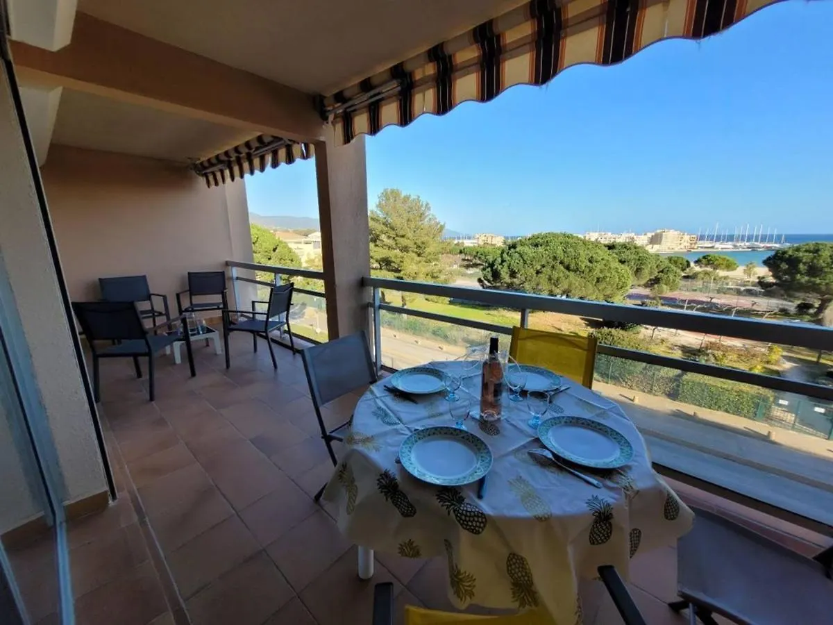 Apartament Beau T3 3* A 50M De La Plage Avec Piscine, Tennis Et Parking. - Fr-1-610-73 Bormes-les-Mimosas Francja